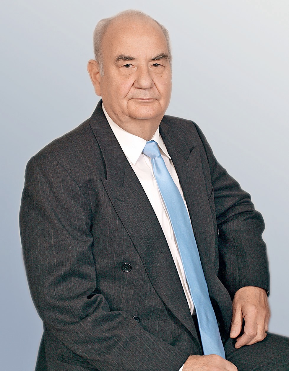 Єзіков Володимир Iванович