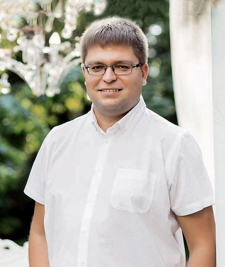 Безуглий Артем Олександрович