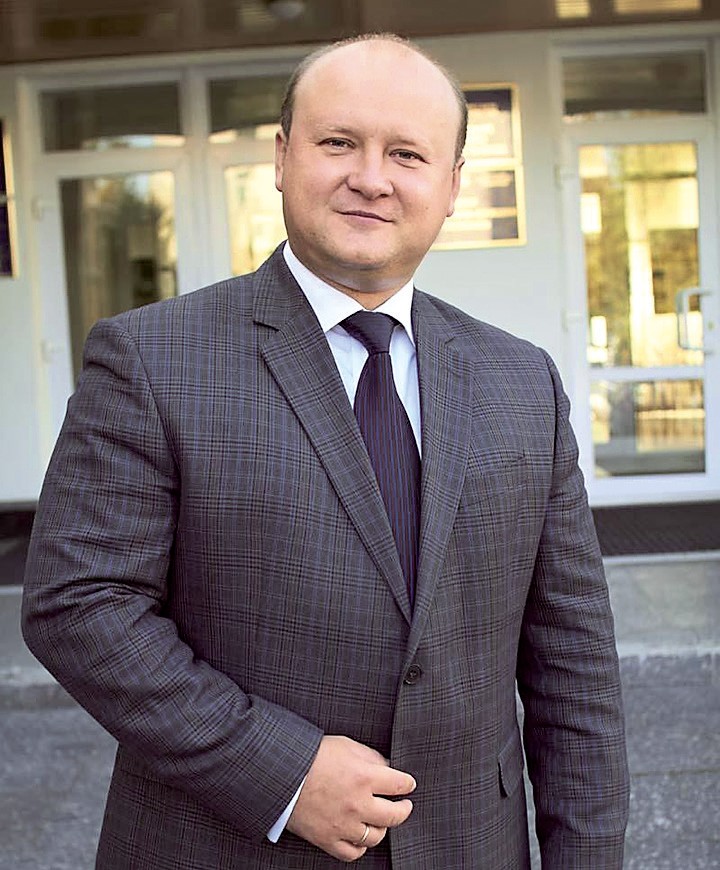 Омельчук Олег Миколайович